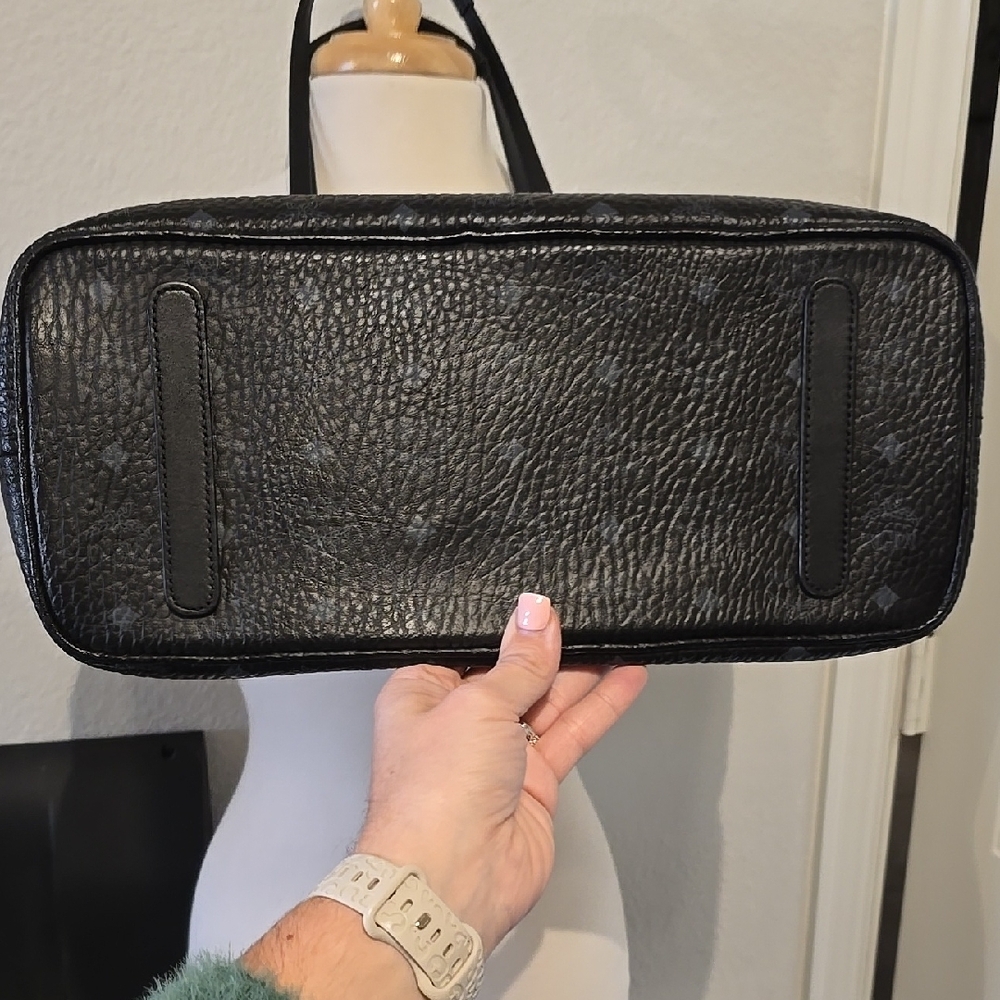 MCM Black Textured Tote - Picture 7 of 12